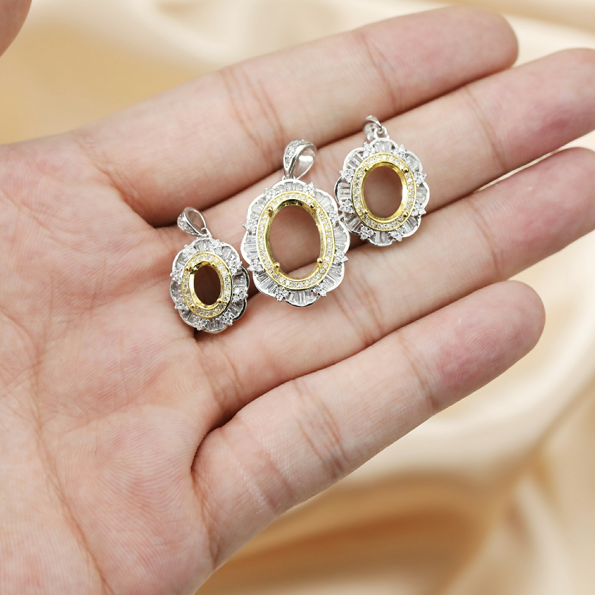 Moldura oval de vários tamanho - Bezels Set Pendant avaliação e preço